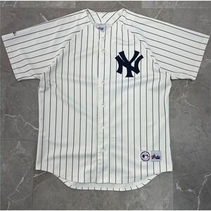 Vintage Majestic New York Yankees Jersey Mens Large Pinstripe Baseball MLB